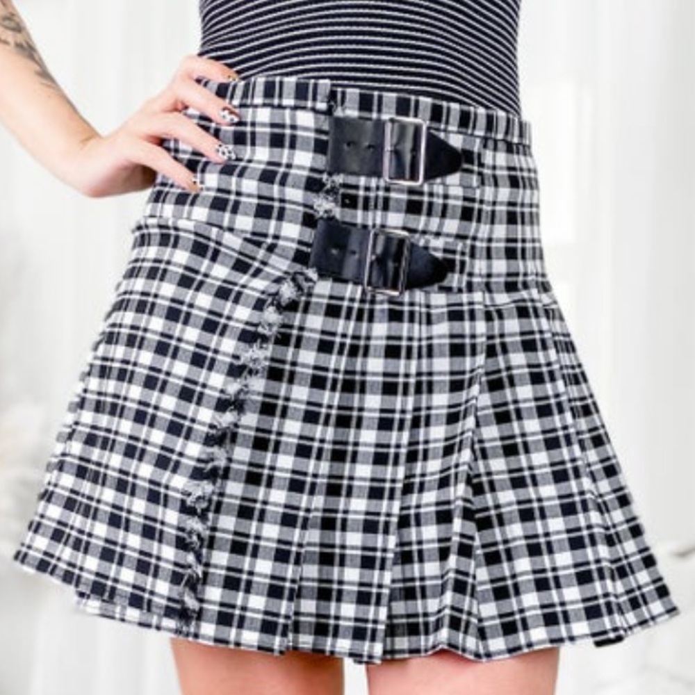 High Waisted Pleated Mini Skirt